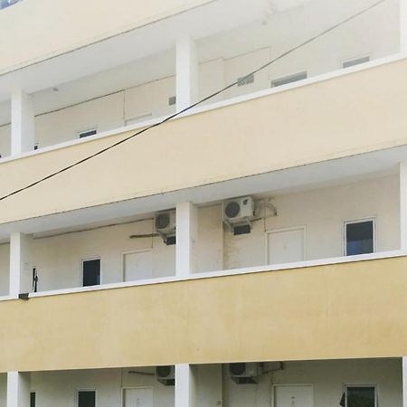 Reddoorz At Jalan Diponegoro Bandar Lampung Hotel Exterior foto