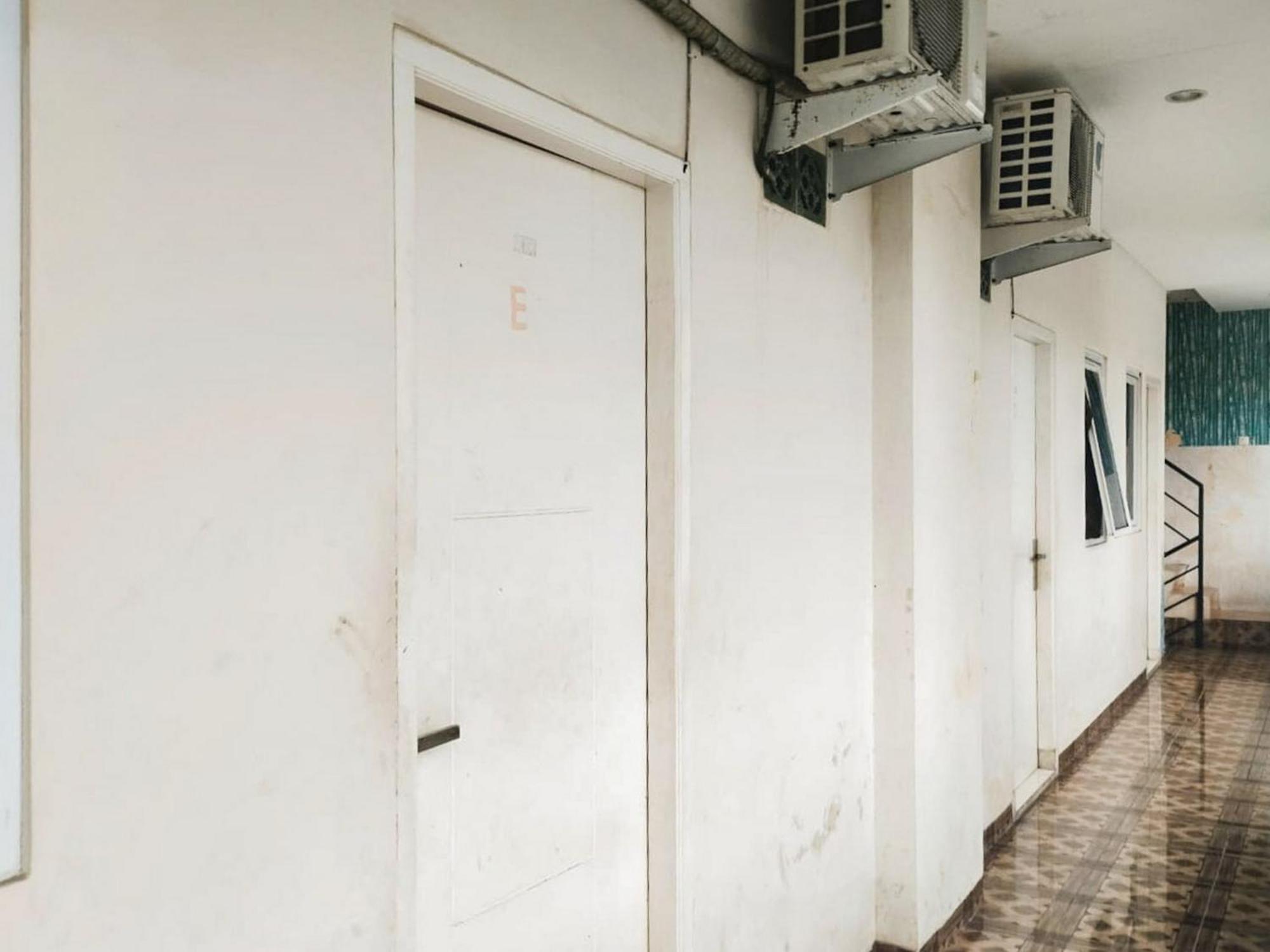 Reddoorz At Jalan Diponegoro Bandar Lampung Hotel Exterior foto